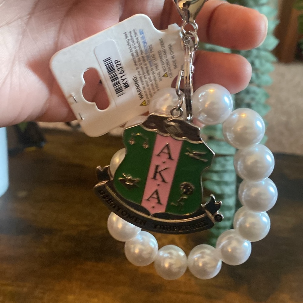 Very pretty purse charm! - Picture 2 of 4
